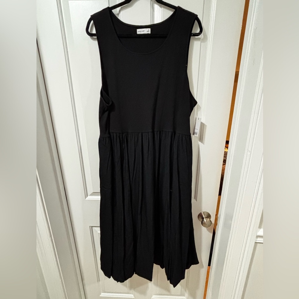 Nine West NWT bubble dress